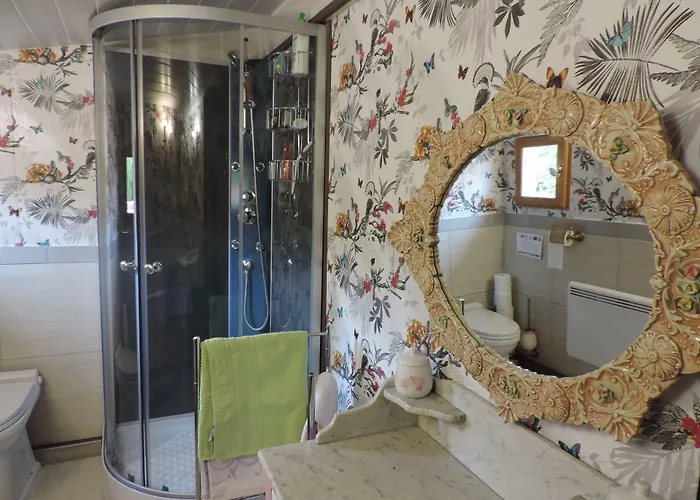 فندق مبيت وإفطار Chez Papy Et Mamy Saint-Chef
