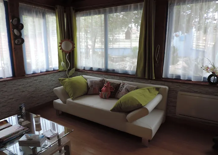 Chez Papy Et Mamy فندق مبيت وإفطار