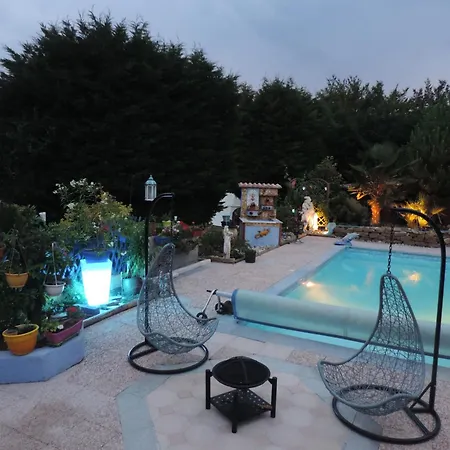 Chez Papy Et Mamy Bed & Breakfast Saint-Chef